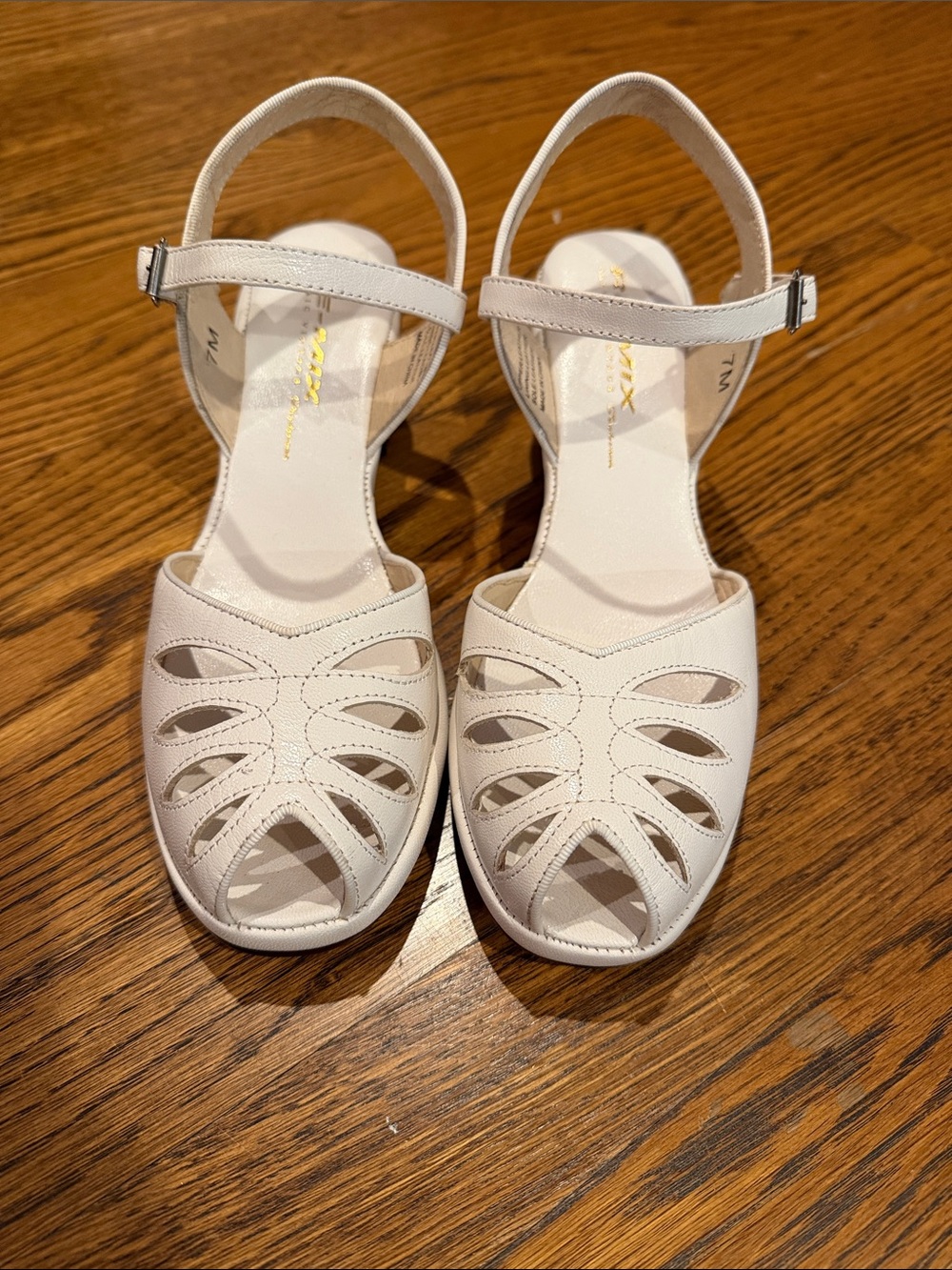 Remix classic vintage Women’s White Cutout Ankle-Strap Sandals